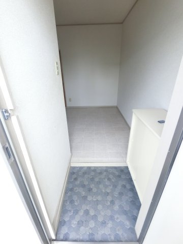 【玄関】