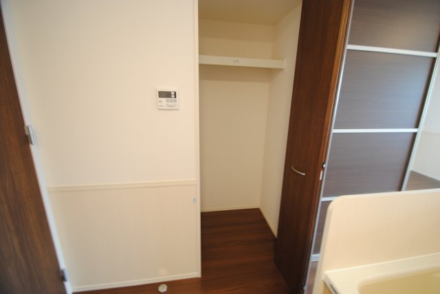 WITH THE LIGHTの収納