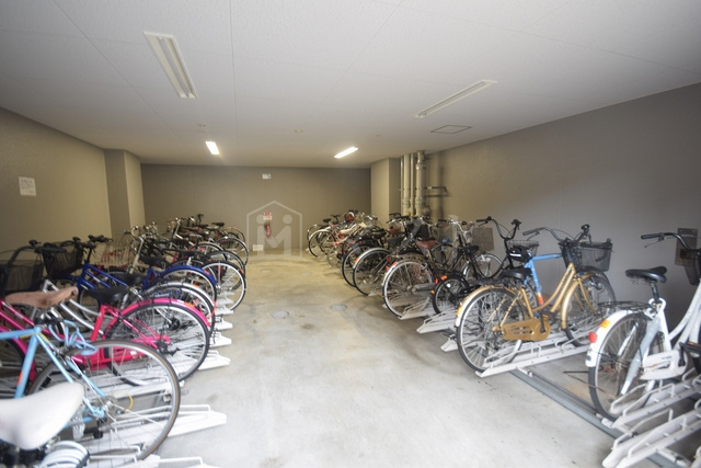 エスリード弁天町南の設備