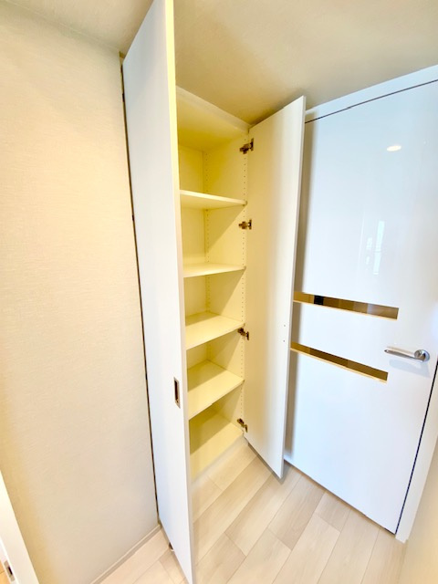 グランドメゾン北堀江レジデンスの収納