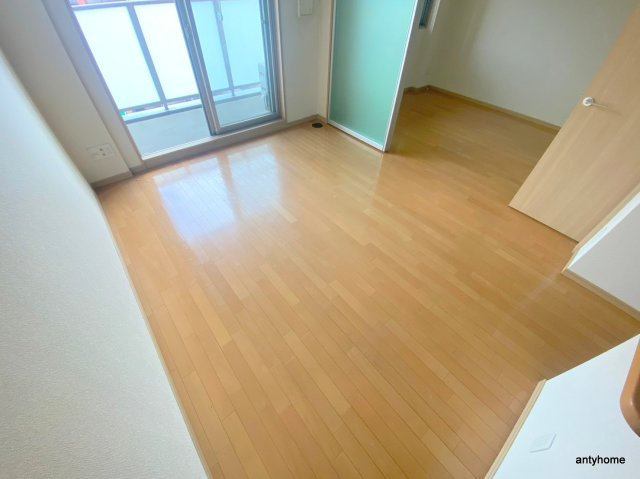 フローライト南森町 仲介手数料無料の寝室