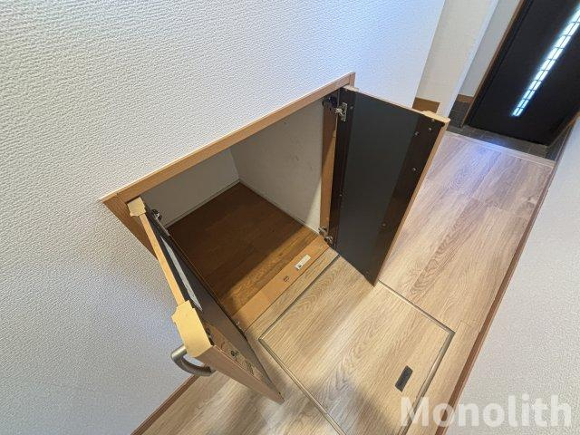 和泉市富秋町一戸建の収納