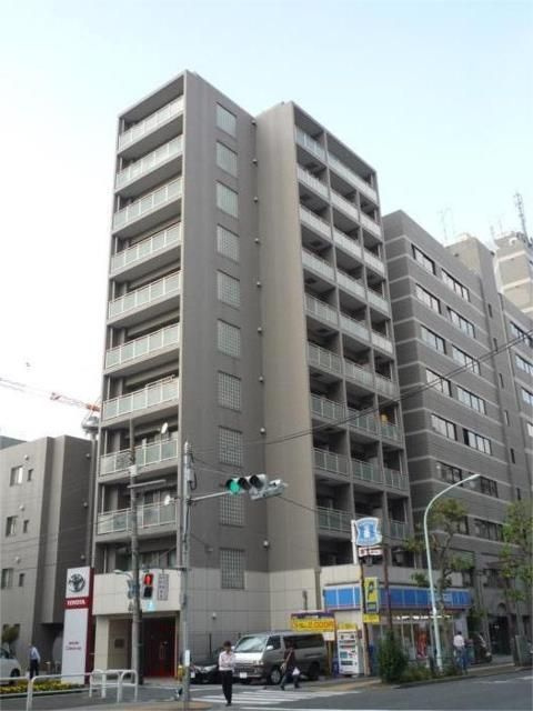 ヴィルラフィーネ東新宿の外観|鉄筋コンクリート造・総戸数は49戸です。