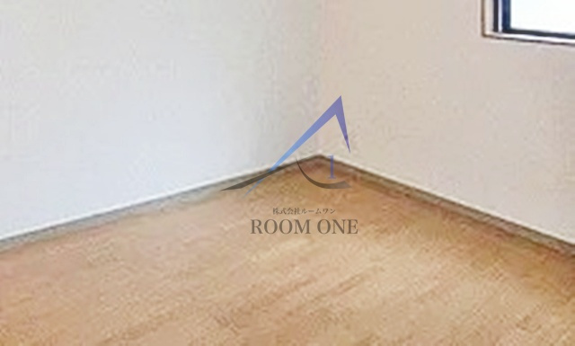 ハイツ中板橋の居間・リビング|洋室のお部屋です。