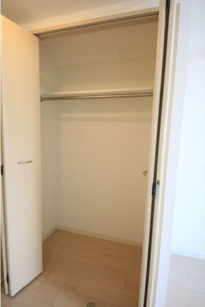 パークフラッツ金山の収納