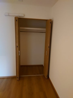 【収納】 | Volver