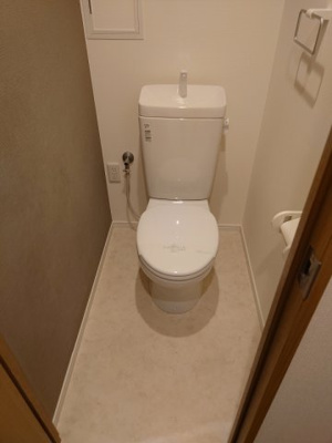 【トイレ】 | Volver | 個室トイレ：同一仕様