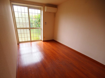 【居間・リビング】 | ノーブルパレス