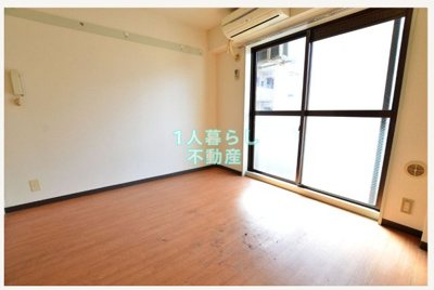 【居間・リビング】 | スカイコート大森 | ゆったり過ごせるリビングです。