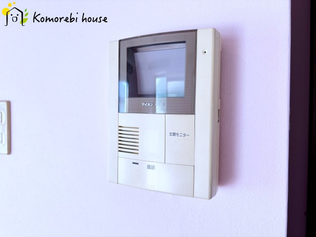上尾市今泉3丁目　中古一戸建ての設備|TVモニター付きインターフォンです