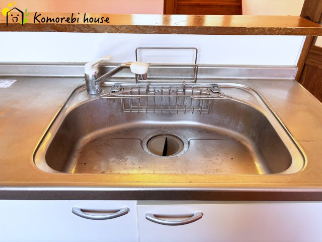 上尾市今泉3丁目　中古一戸建てのキッチン|水洗い場です