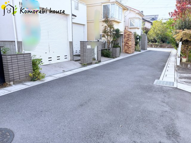 上尾市今泉3丁目　中古一戸建ての前面道路含む現地写真|前面道路です