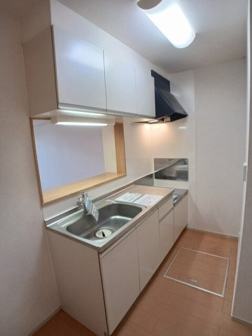 西宮市山口町下山口のアパートのキッチン