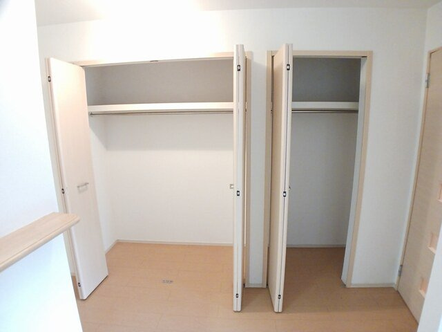 西宮市山口町下山口のアパートの収納