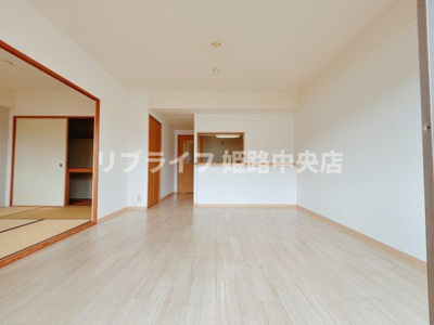 【居間・リビング】 | ボヌールエトワール2番館 