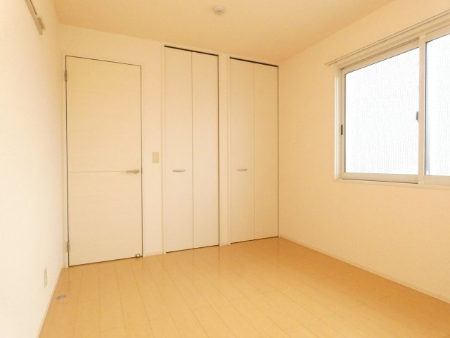 サワーフローラA棟の寝室|サワーフローラ