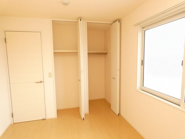 サワーフローラA棟の収納|サワーフローラ