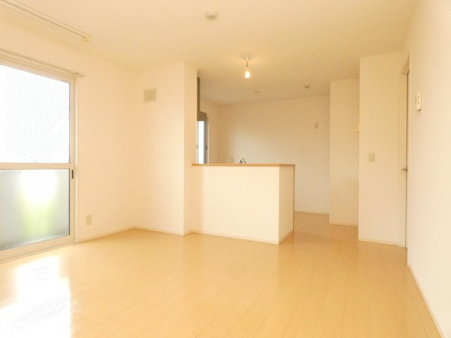 サワーフローラA棟の居間・リビング|サワーフローラ