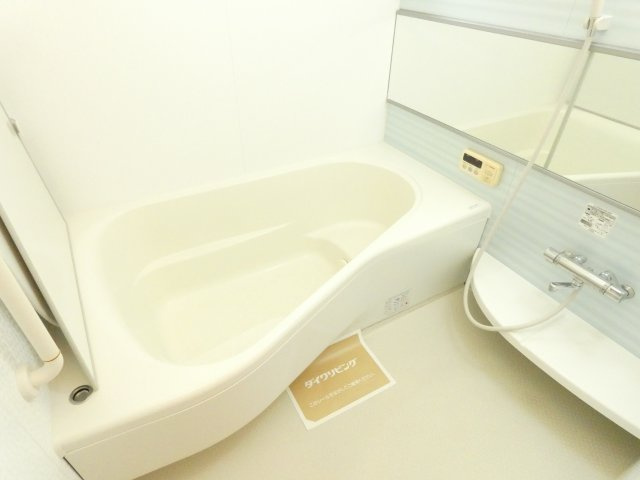 サワーフローラA棟の浴室|サワーフローラ