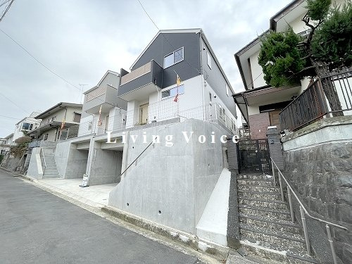 【駐車場】 | 【仲介手数料０円】座間市緑ヶ丘2期　新築一戸建て　全2棟 | 1号棟　座間市緑ヶ丘2期　新築一戸建て　全2棟