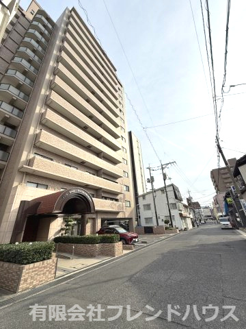 【周辺】 | シティプラザ五日市駅前 | 前面道路含む外観