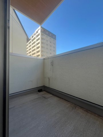 サンプット東仲ノ町のバルコニー