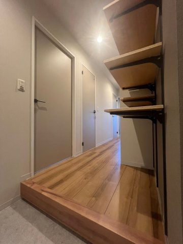 サンプット東仲ノ町の玄関