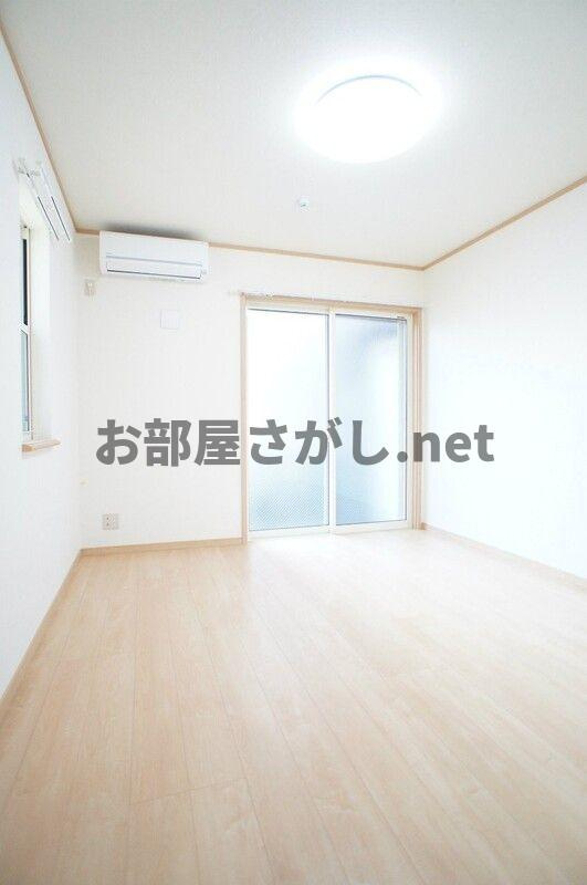 アルページュの居間・リビング