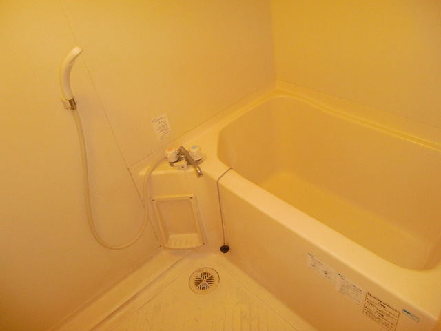 シーズ六甲道（旧ハイツグレース）の浴室