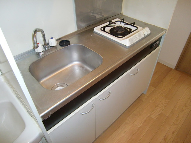 シーズ六甲道（旧ハイツグレース）のキッチン