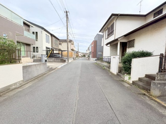 【前面道路含む現地写真】