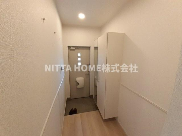 カーサミランダⅥの玄関|十分なスペースの玄関です☆彡