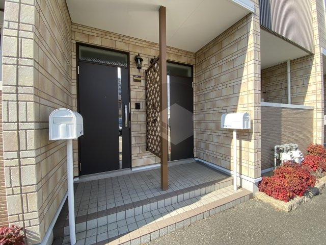 メゾンドソレイユのエントランス