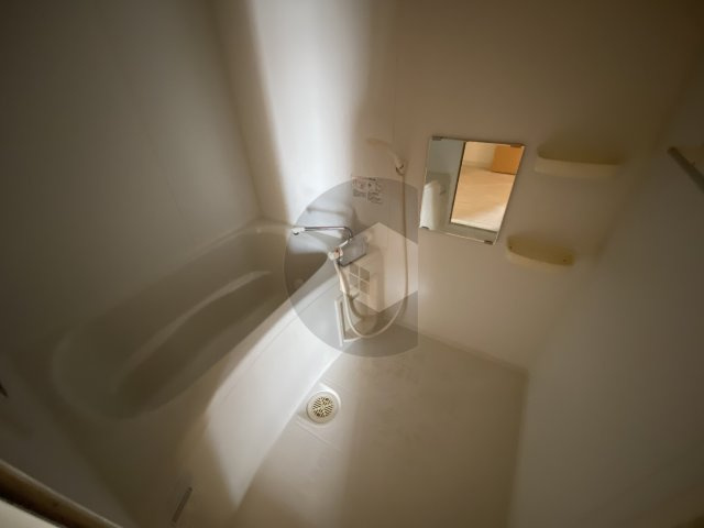 メゾンドソレイユの浴室