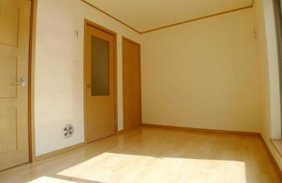 【寝室】 | サンフォレスト | きれいなフローリング。