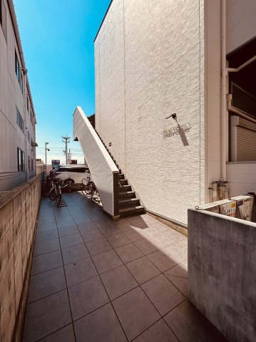 CREST COURT鷹取のロビー