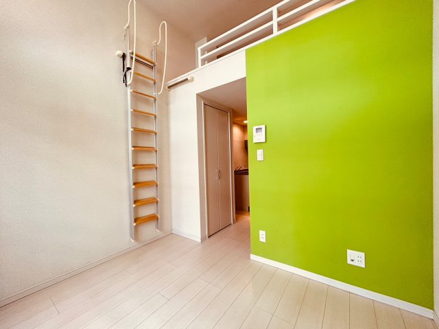 CREST COURT鷹取の内装