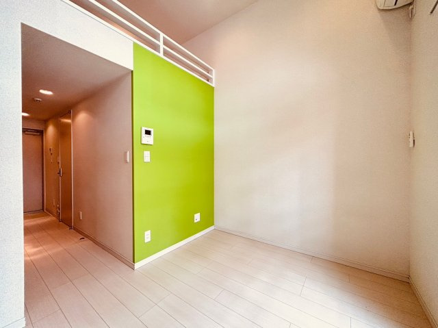 CREST COURT鷹取のロビー