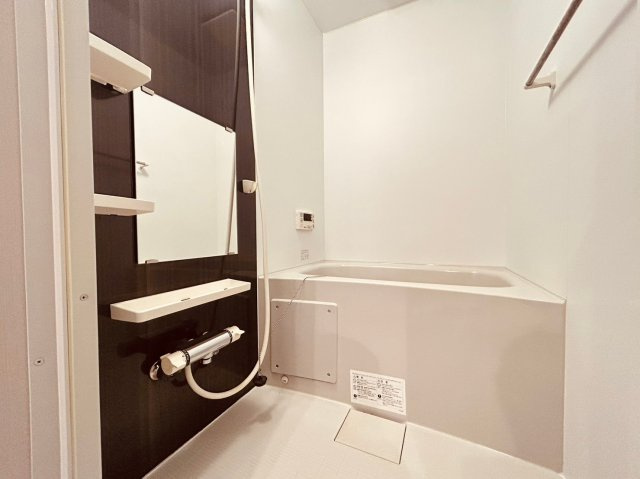 CREST COURT鷹取の浴室