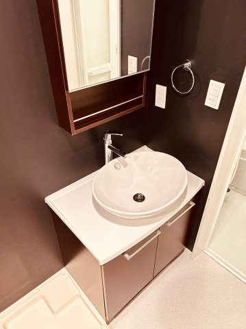 CREST COURT鷹取の洗面所