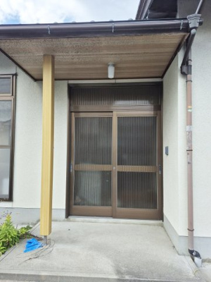 【玄関】 | 亀岡　篠町野条イカノ辻南　一戸建