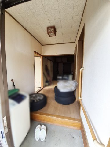 【玄関】 | 亀岡　篠町野条イカノ辻南　一戸建