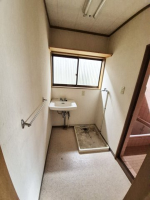 【洗面所】 | 亀岡　篠町野条イカノ辻南　一戸建