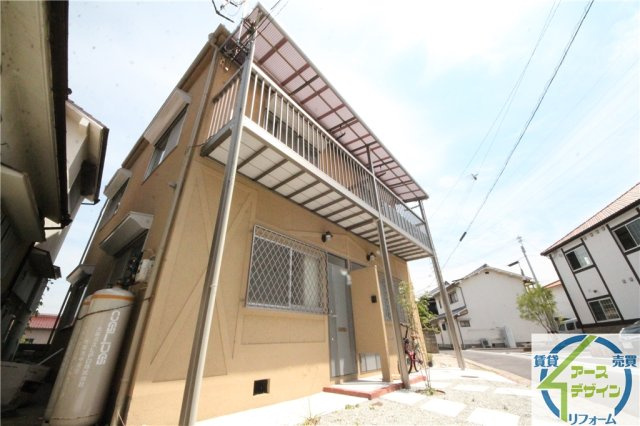 ウララハウス2の外観