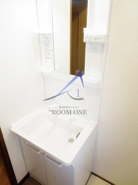 サントピア四谷の洗面所|洗面台です。