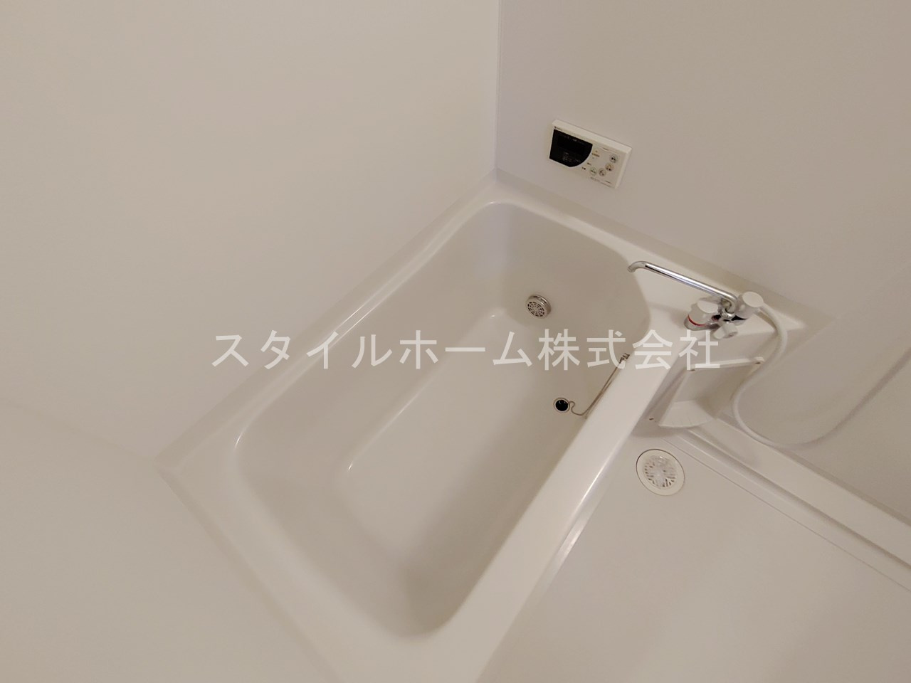 プラッサムコートＭＫ　Aの浴室|別部屋写真です。