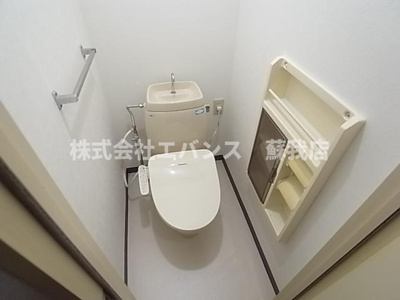 【トイレ】 | マミエール日栄 | 落ち着いた色調のトイレです