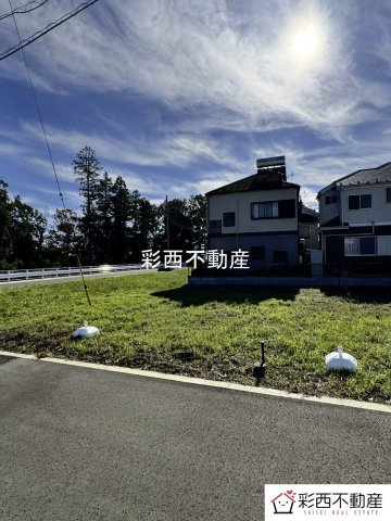 所沢上安松売地の外観|ソコラ所沢徒歩5分の利便性。整形地・建築条件なしで、家族がのびのび暮らせる住まいを。