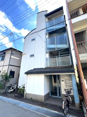 【外観】 | ヤングリーブス岡本