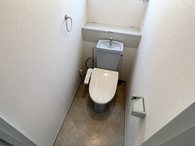 【トイレ】 | ヤングリーブス岡本